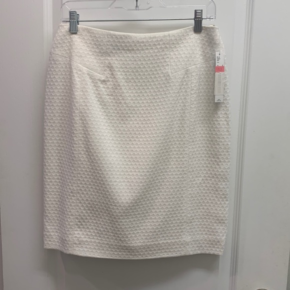 White MIDI Skirt - Picture 1 of 6